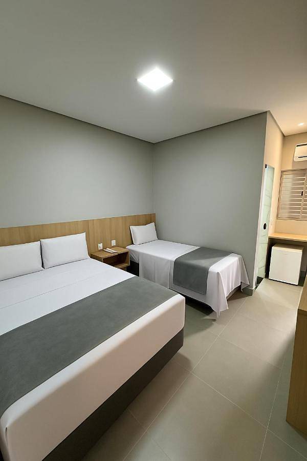 Pousadas para 3 pessoas, com jardim e terraço em Saúde