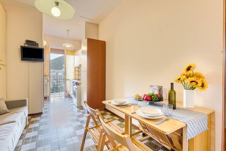 Gîte pour 2 personnes, avec balcon à Borghetto Santo Spirito - 2