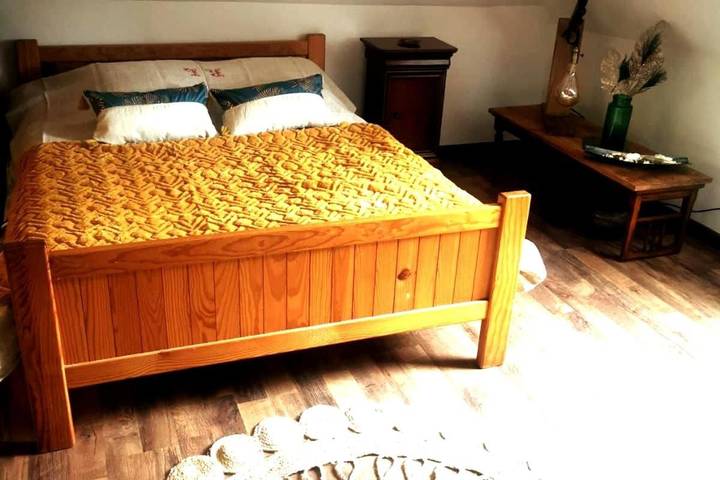 Location de vacances pour 6 personnes, avec Terrasse à Melles - 2