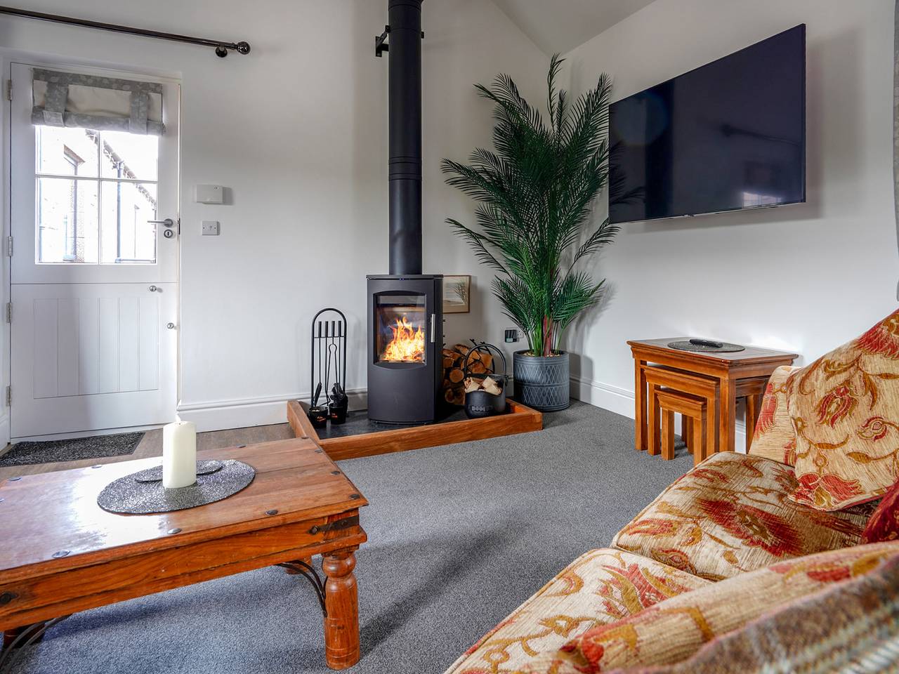Westhills Courtyard - The Loft in Winster, Derbyshire
