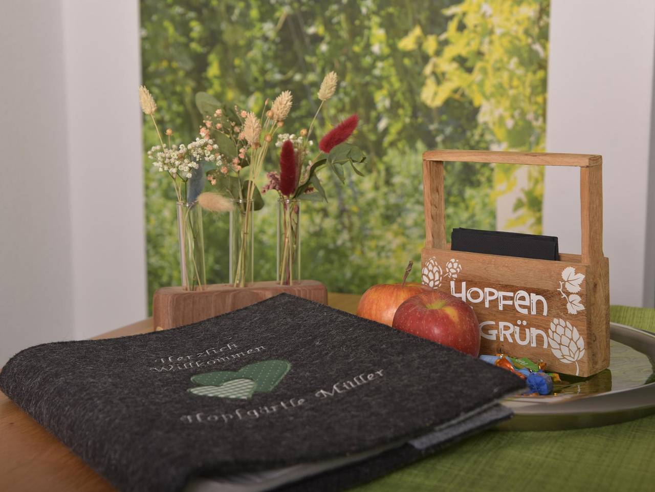 Ganze Ferienwohnung, Ferienhof Hopfgärtle Müller - 1-Zimmer-Apartment "Am Bächle" in Bodnegg, Region Bodensee-Oberschwaben