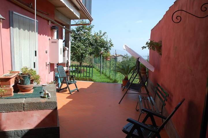Location de vacances pour 6 personnes, avec Terrasse et Jardin dans Puntalazzo