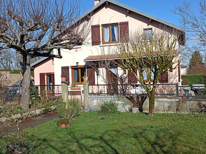 Gîte pour 3 personnes, avec Terrasse ainsi que Jardin et Vue à Escala