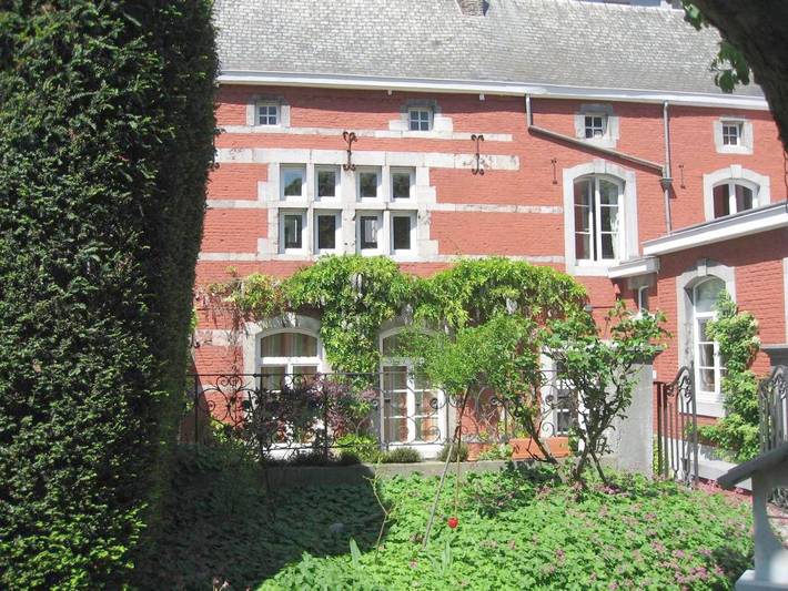 Ferienwohnung für 4 Personen, mit Terrasse und Garten sowie Ausblick in Huy