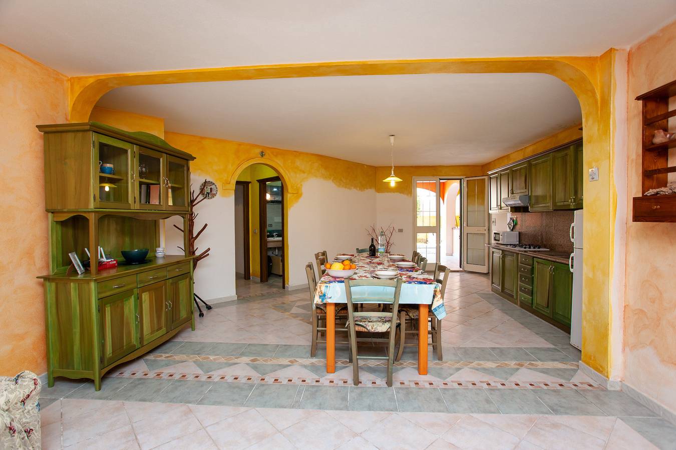 Ganze Wohnung, Ferienwohnung "Oleandro" mit Terrassen und Wlan in Sos Alinos, Orosei