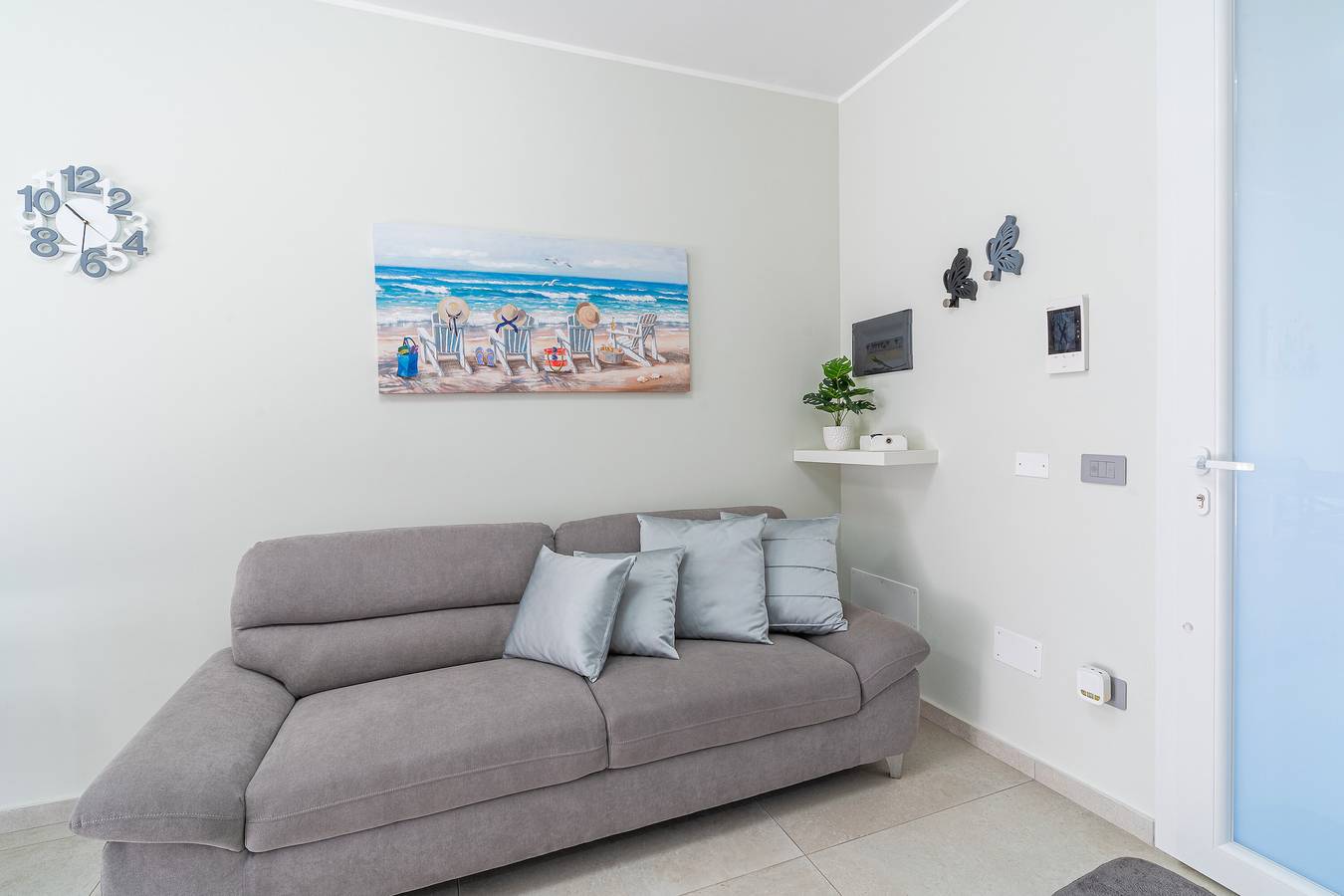Appartamento intero, Appartamento 'Marinella' con Balcone, Wi-Fi e Aria Condizionata in Capo Passero, Portopalo di Capo Passero