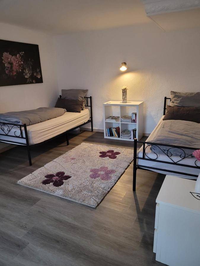 Gîte pour 2 personnes, avec jardin et vue à Warstein