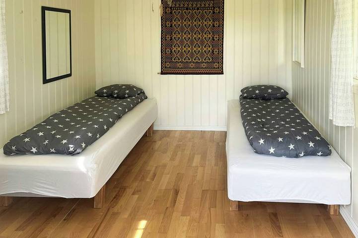 Schöne schwedische Hütte am Fryken in Värmland