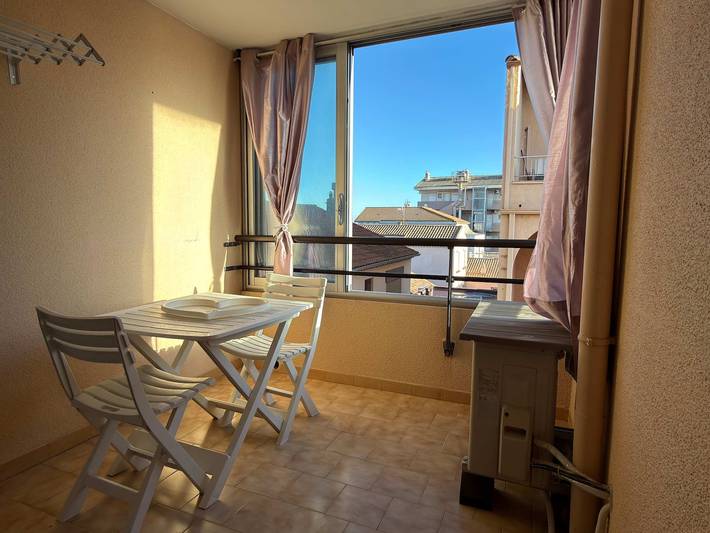 Gîte pour 6 personnes, avec balcon/terrasse dans Plage Centrale (Valras-Plage)