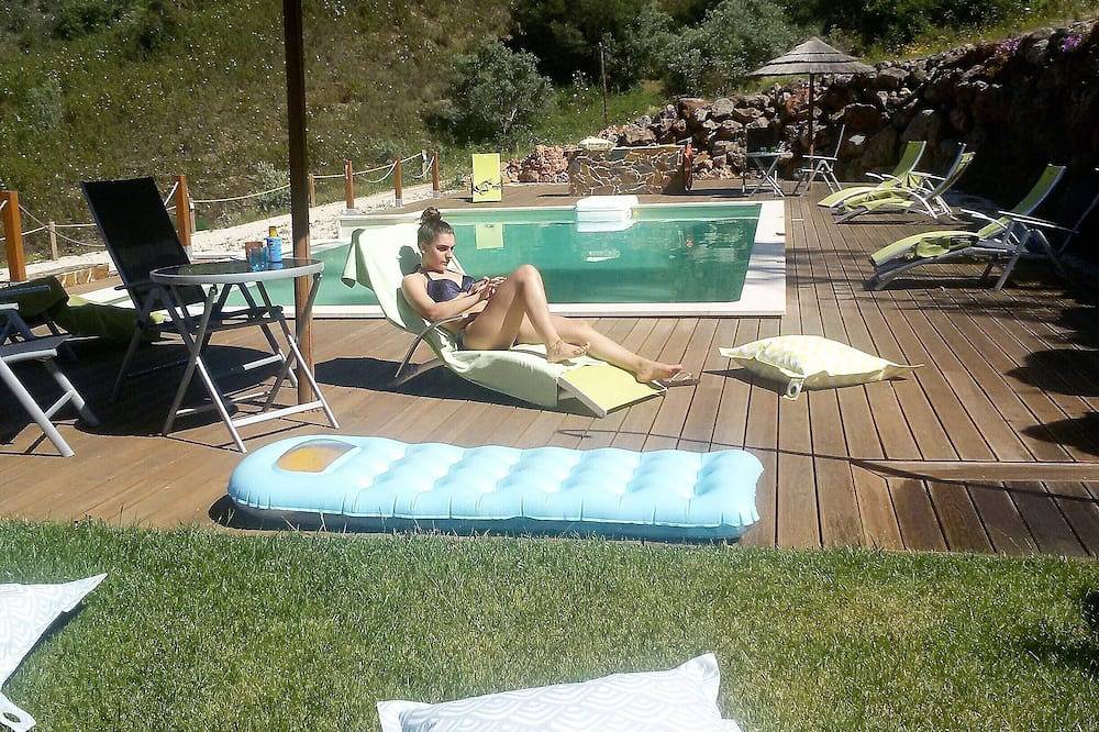 Luxuriöse Villa mit Pool und idyllischer Seenlandschaft in Silves, Monchique gebirge
