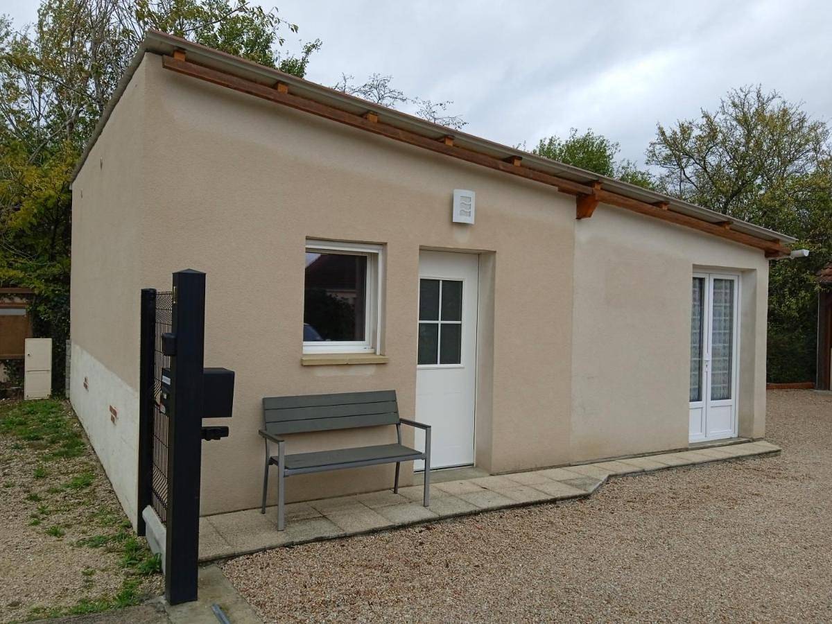Appartement entier, A Vol d'oiseau in Méreau, Région de Vierzon