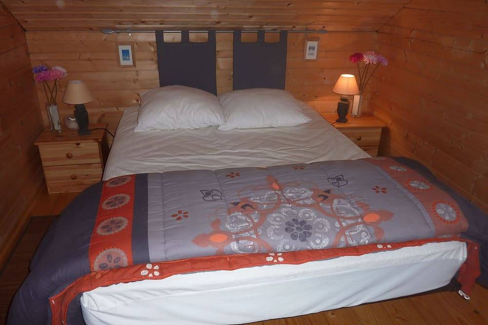 Wooden chalet in a 4* leisure park in La Teste-de-Buch, Arcachon region
