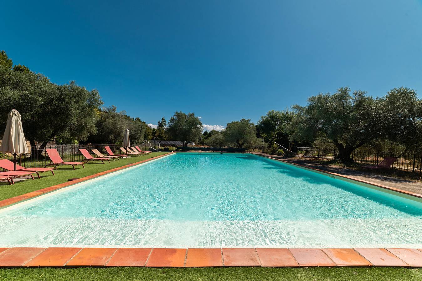 Ferienhaus 'Gite Du Mas De L'horte' mit Gemeinschaftspool und Gemeinschaftsgarten in Le Soler, Perpignan und Umgebung