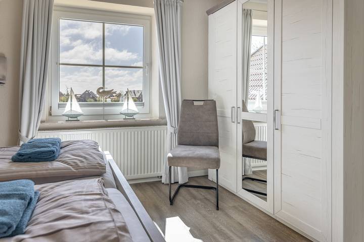 Ferienwohnung für 4 Personen in Neuharlingersiel - 2
