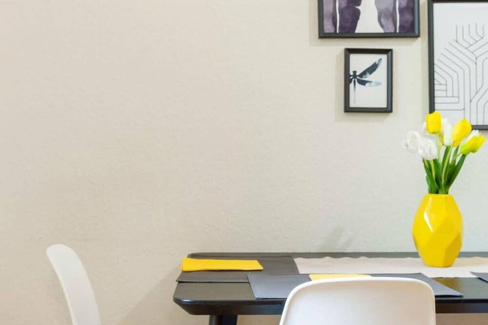 Ganze Wohnung, Modern plus Ac plus Selfcheckin in Wedding Berlin, Berlin