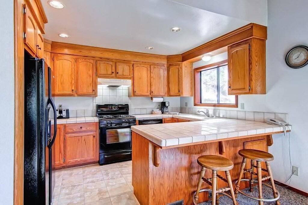 Vacation Home for 10 Guests in Mariposa County