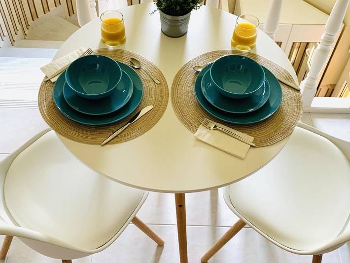 Gîte pour 2 personnes, avec piscine ainsi que terrasse et jardin à Tihany - 3