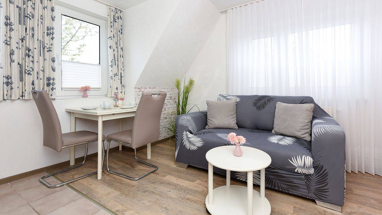 Ganze Ferienwohnung, Ferienwohnung für 2 Personen (32 m²) in Esens in Bensersiel, Esens