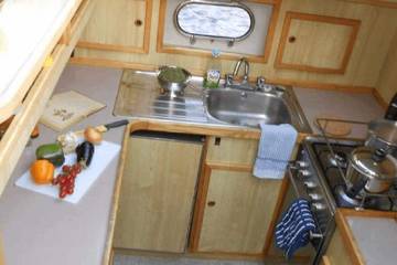 Péniche pour 6 personnes, avec balcon, animaux acceptés dans Seine-et-Marne