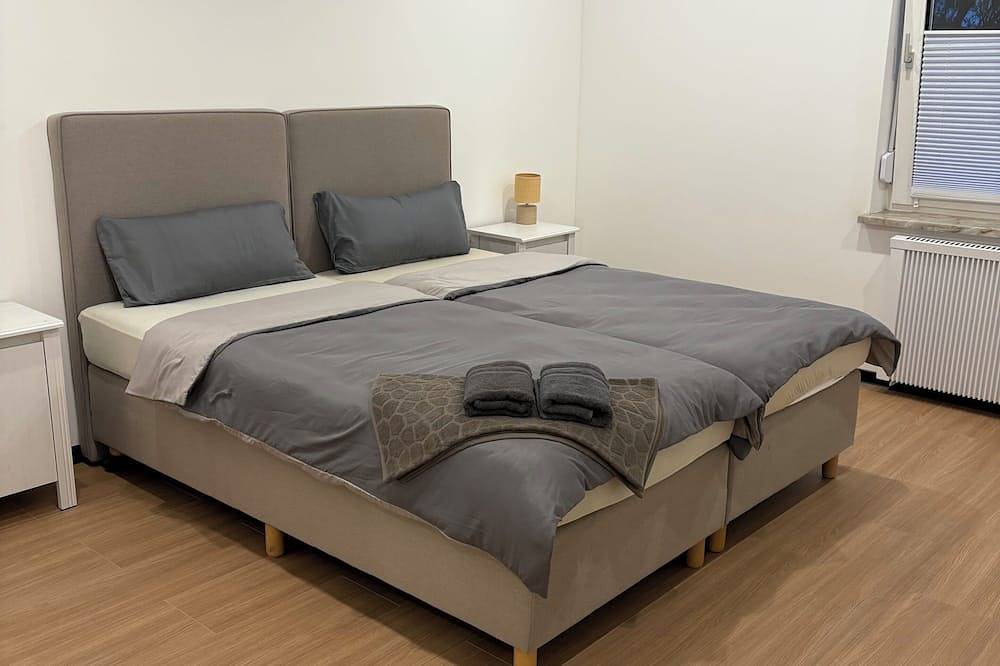 Ganze Wohnung, Renovierte Ferienwohnung Fewo Monteurwohnung bis zu 5 Personen in Bodenwerder, Landkreis Holzminden