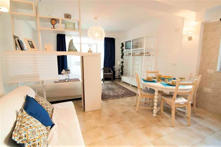 Bed and breakfast per 4 persone, con panorama e terrazza - 1
