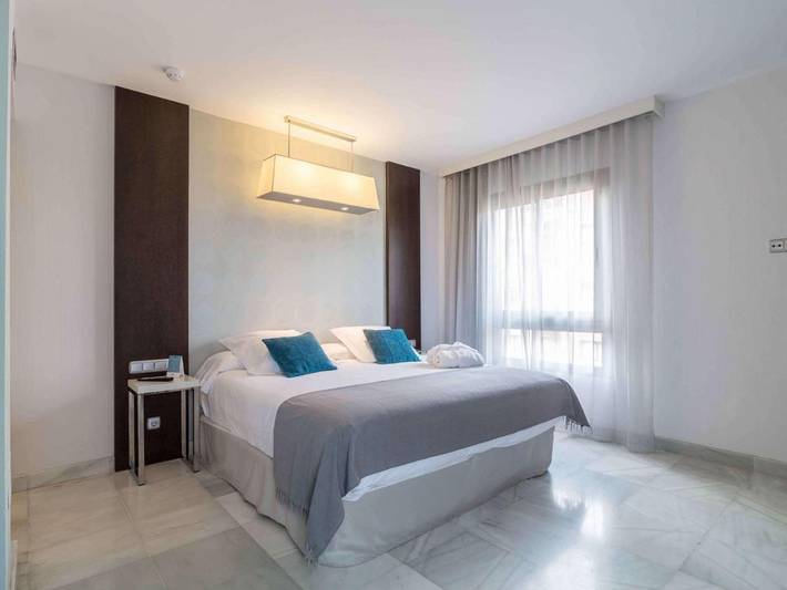 Hotel voor 3 personen, met terras - 1