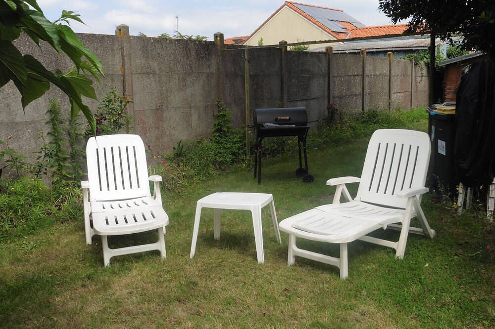 Maison Avec Jardin, Chambre, Salle de Bain, Séjiur, Transats Barbecue Parking in La Bernerie-en-Retz, Côte de Jade