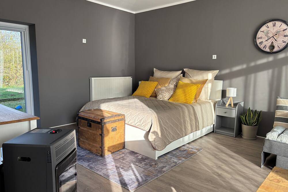 Authentic Travellers Suite in Meerbusch, Düsseldorf region