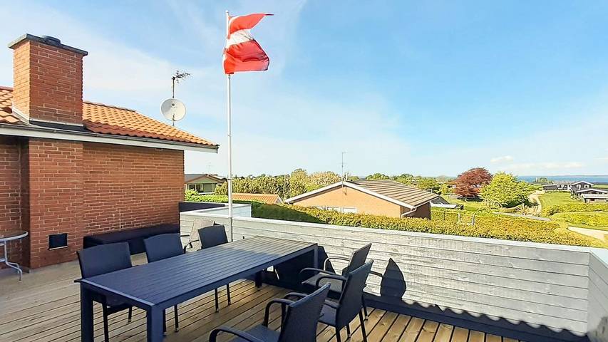 Ferienhaus für 10 Personen, mit Whirlpool und Sauna sowie Terrasse in Eskov Strandpark - 2