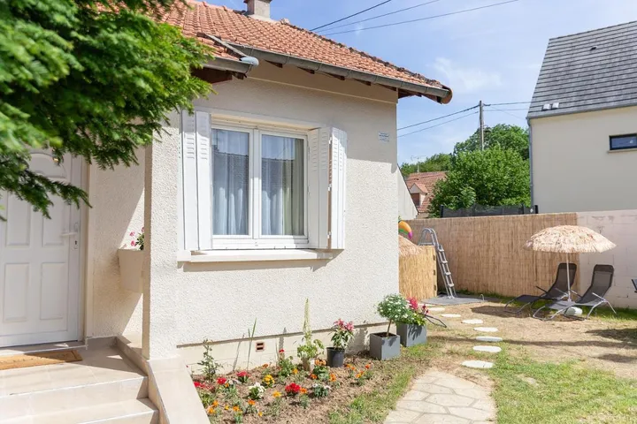 Casa de vacaciones para 8 personas, con jardín y piscina - 1