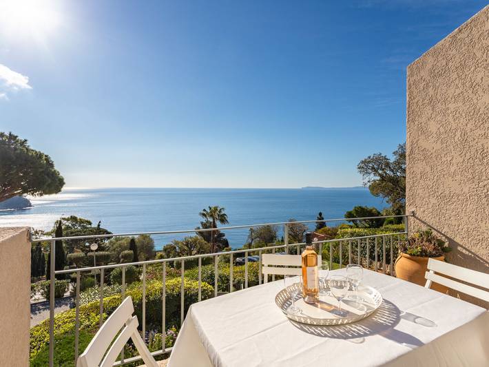Apartamento de vacaciones para 4 personas, con jardín y balcón - 1