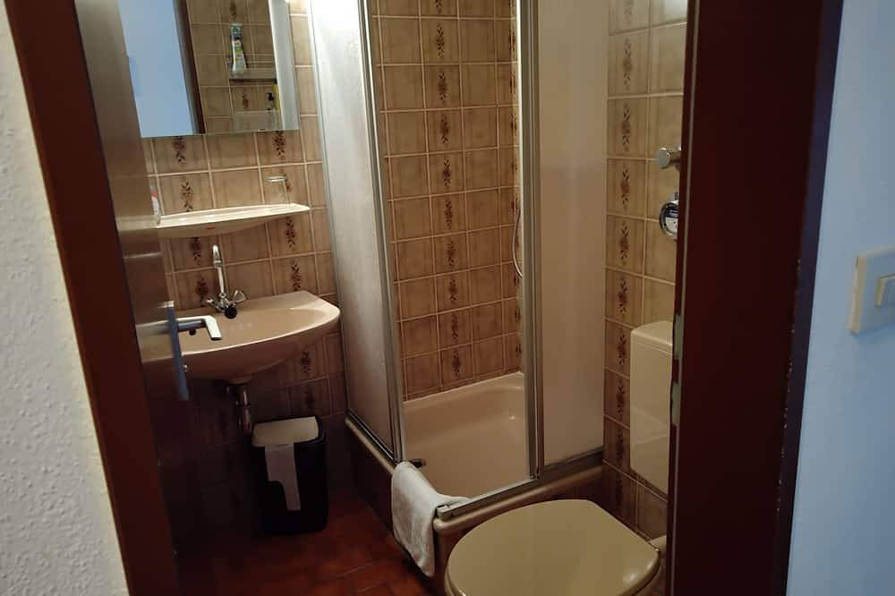 Ganze Wohnung, Das Bergsteigerdorf lädt ein: Ferienwohnung ciao-aschau Klos in Sachrang, Aschau im Chiemgau
