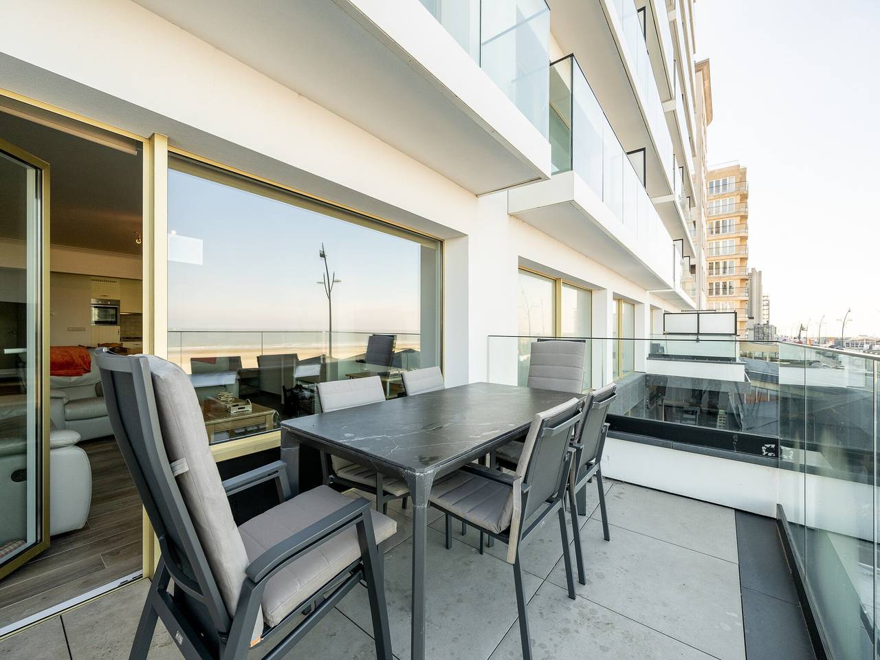 Appartement entier, Appartement sur Zeedijk avec Vue Mer in Blankenberge, Côte belge