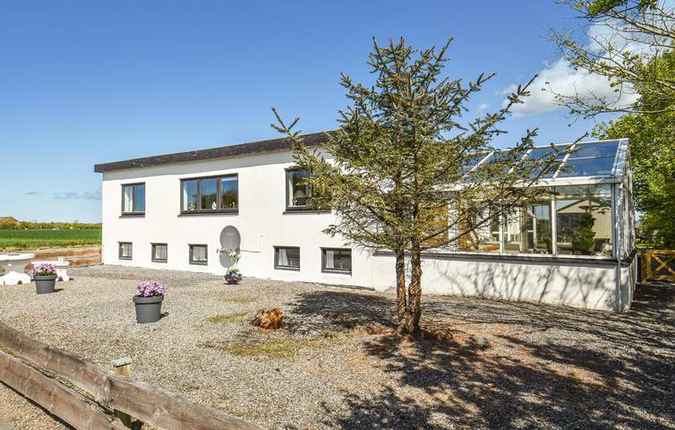 Ferienhaus für 12 Personen, mit Terrasse und Whirlpool sowie Garten in Nørhede Vest - 2
