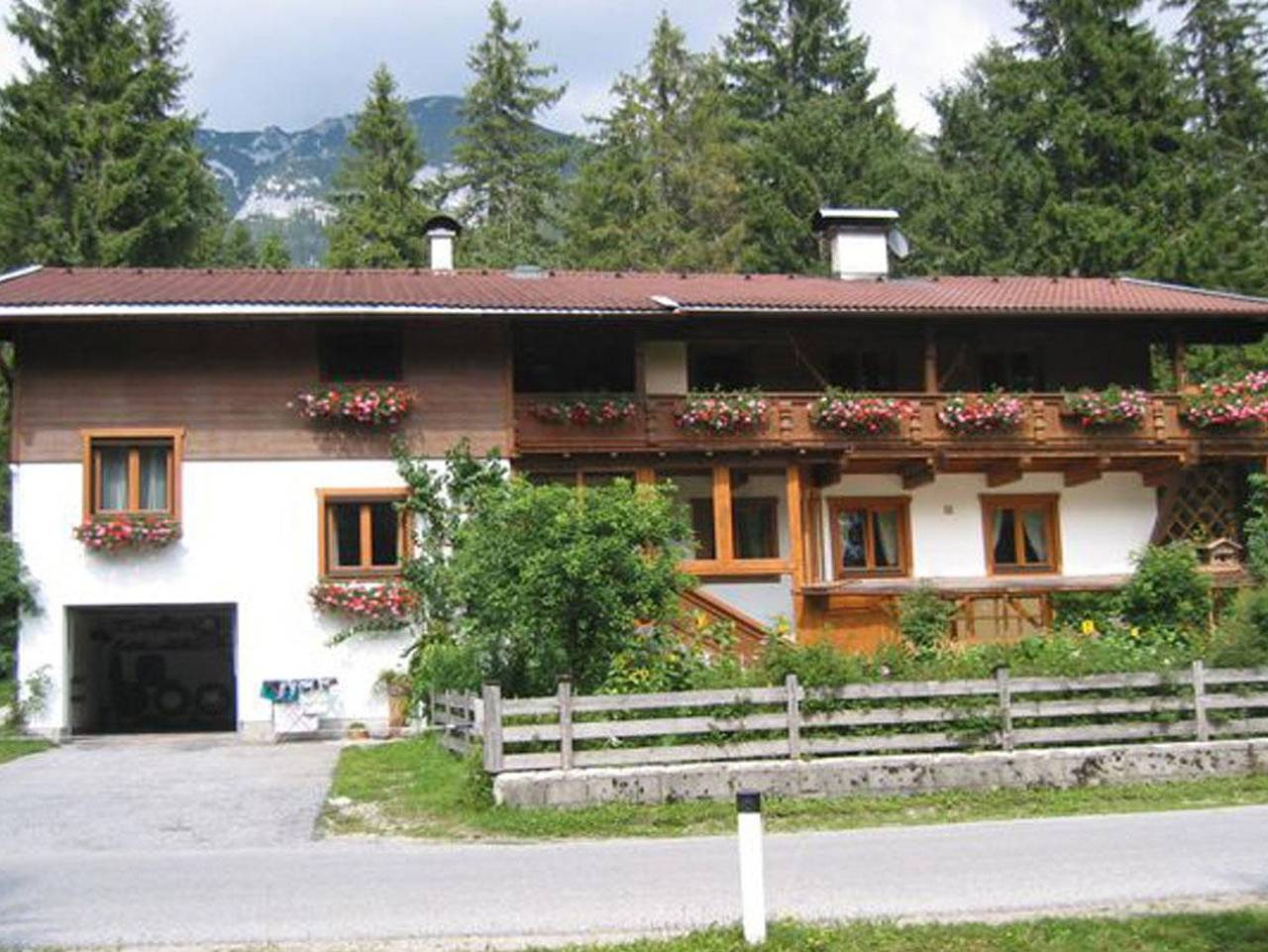 Ganze Ferienwohnung, Haus Abendstein - Ferienwohnung Guffert in Steinberg am Rofan, Kaisergebirge