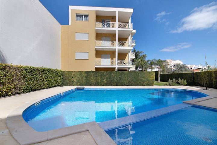 Ganze Wohnung, Apartment in the Old Town mit Gemeinschaftspool, Garten und Wlan in Albufeira e Olhos de Água, Faro Distrikt