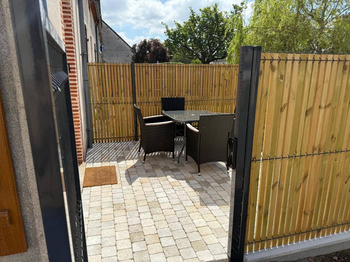 Le 122 , maison climatisée avec jardin in Romorantin-Lanthenay, Sologne