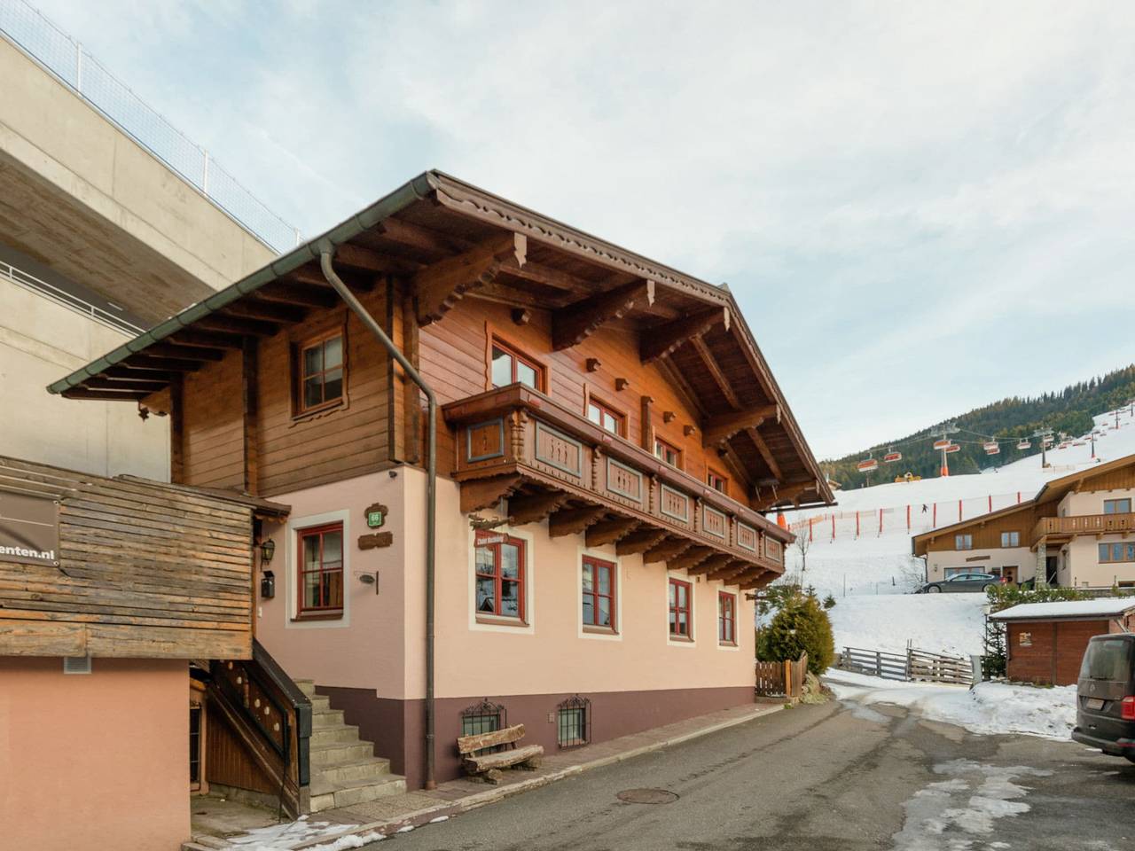 Chalet in Dienten direkt an der Skipiste in Dienten am Hochkönig, Pinzgau