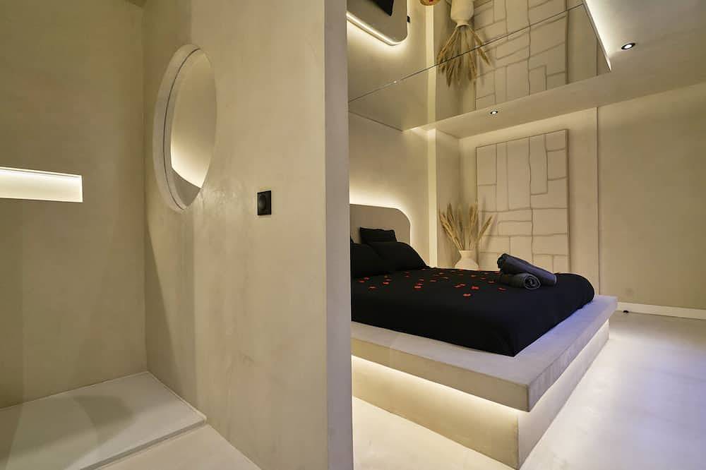 Appartement entier, Ô Diable Des Plaisirs - La Soumise in Tourcoing, Région de Lille