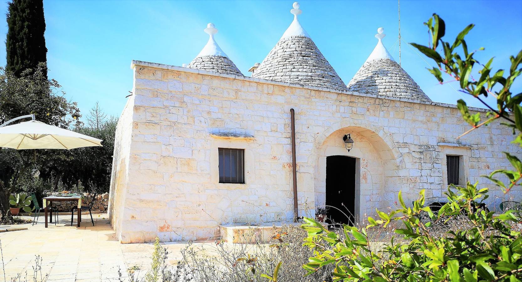 Trullo 'Caliandro' con Terraza Privada, Jardín Privado y Wi-Fi in Martina Franca, Provincia de Taranto