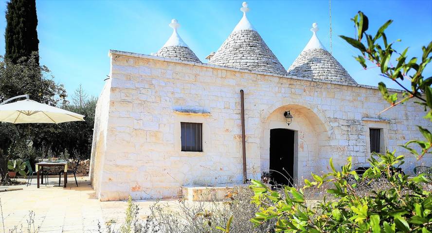 Trullo per 4 persone, con giardino, con animali domestici a Martina Franca
