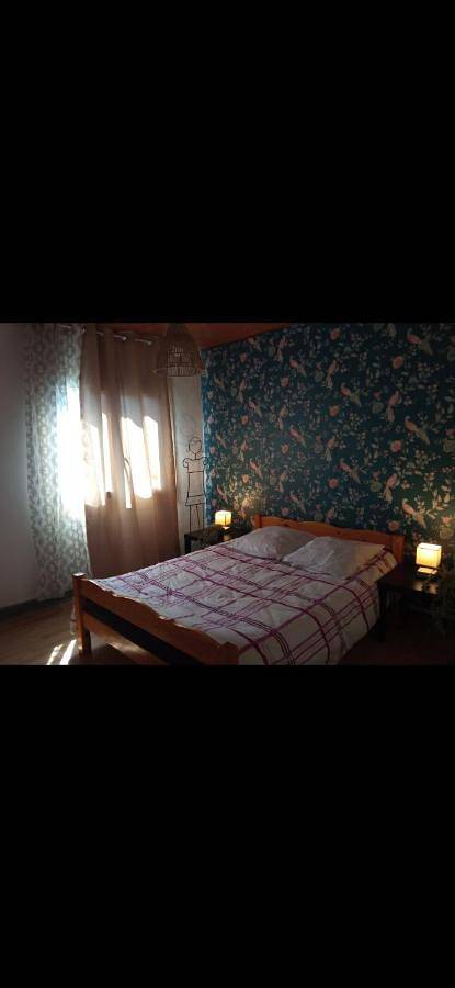 Appartement entier, Three-Bedroom Apartment in La Monnerie-le-Montel, Parc Naturel Régional Livradois-Forez