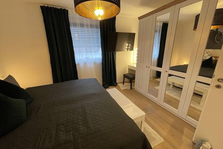 Ferienwohnung für 5 Personen, mit Balkon in Metzingen - 4