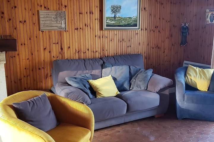 Family house with garden not overlooked 2 km from the beach in Saint-Hilaire-de-Riez, Loire Valley