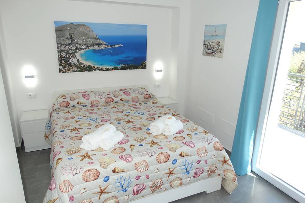 Villa Milicia - New Construction with Sea View, Pool and Playground in Torre Colonna-Sperone, Altavilla Milicia