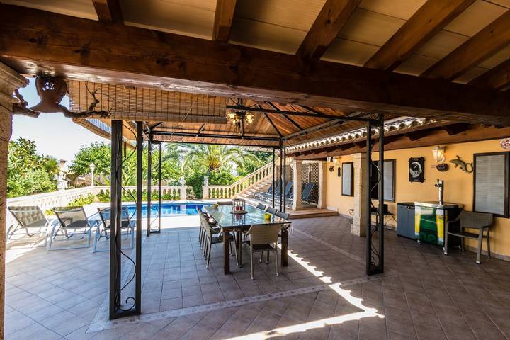 Villa für 8 Personen, mit Pool und Garten, kinderfreundlich in Playa de Palma - 3