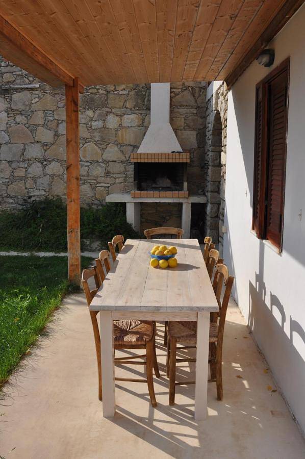 Ferienhaus für 8 Personen, mit Ausblick und Garten sowie Pool, kinderfreundlich in Pitsidia - 2