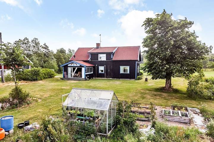 Ferienhaus für 7 Personen, mit Garten und Balkon - 1