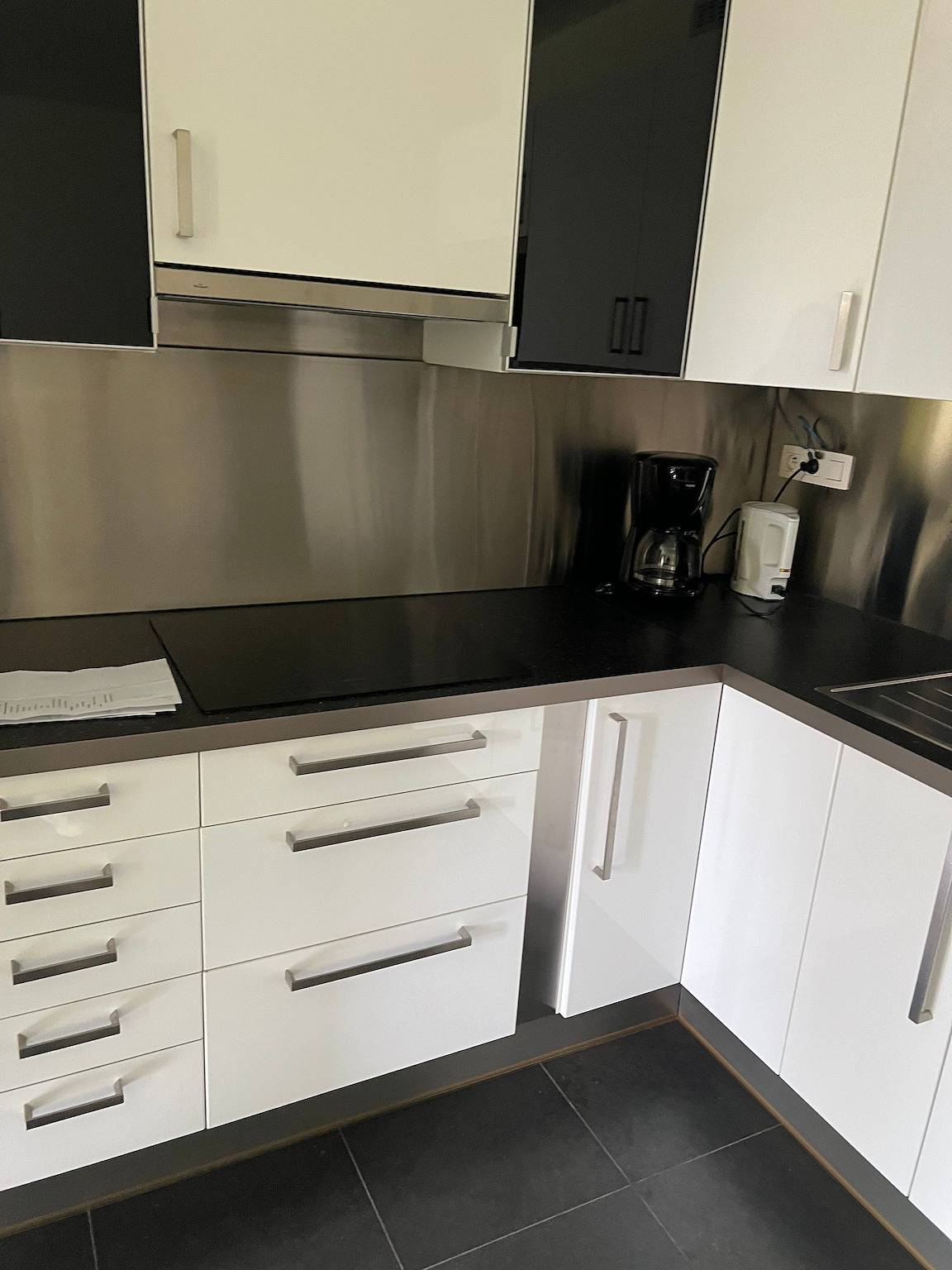 Ganze Wohnung, Modernes Apartment nahe Aachen & Dreiländereck in Kelmis, Lüttich und Umgebung