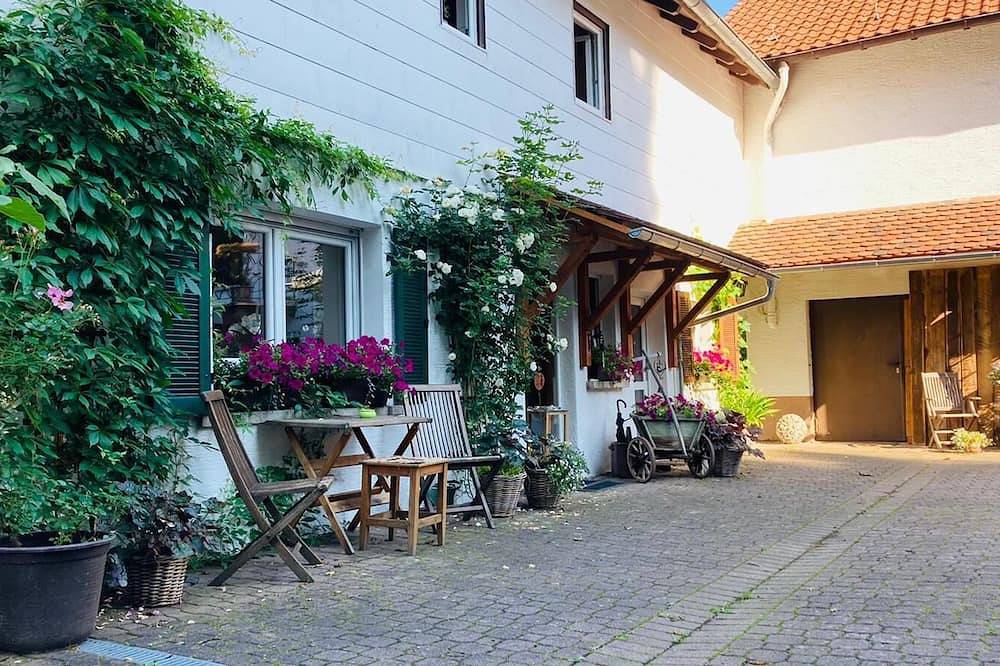 Ganze Wohnung, Geheimtipp Odenwald -  Ferienwohnung Zeiträume - Wandern, Golfen, Biken uvm. in Brensbach, Odenwaldkreis
